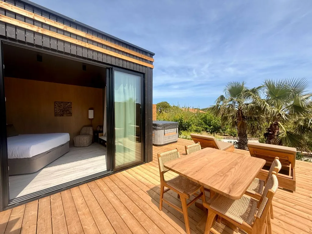 Tiki Kabana - 1 bedroom