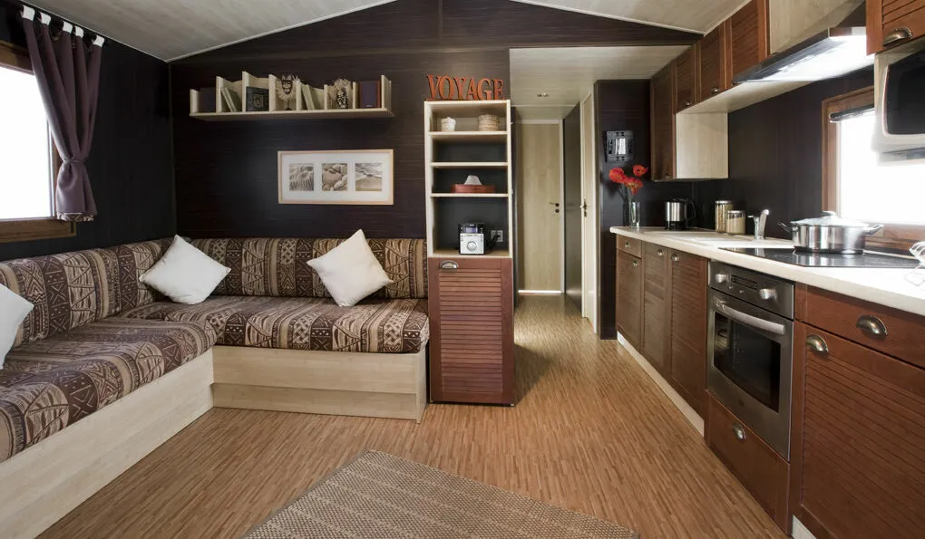 Living room with sofa bed - Garden Tiki Hutte Standard 2 bedrooms